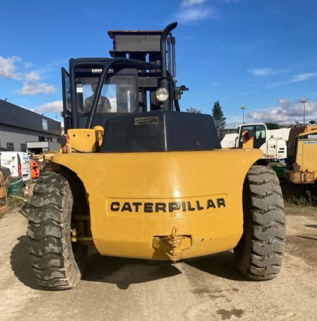 CATERPILLAR - AH46 - CHARIOT ELEVATEUR